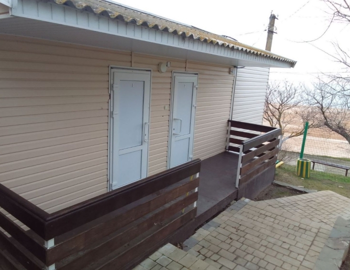 Стандарт мини в домиках - Семейный отель «АзовЛенд» Золотое