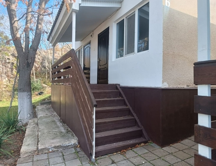 Номер в домике (макс. 2) - Семейный отель «АзовЛенд» Золотое