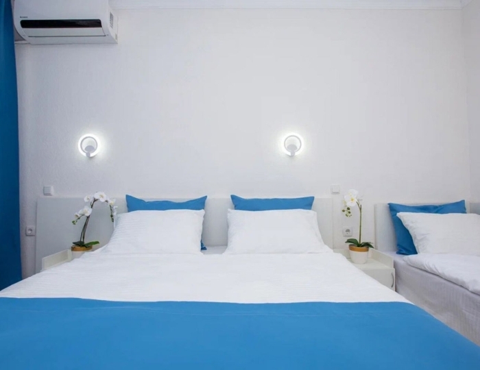 Комфорт плюс с видом на море - Семейный отель «АзовЛенд» Золотое