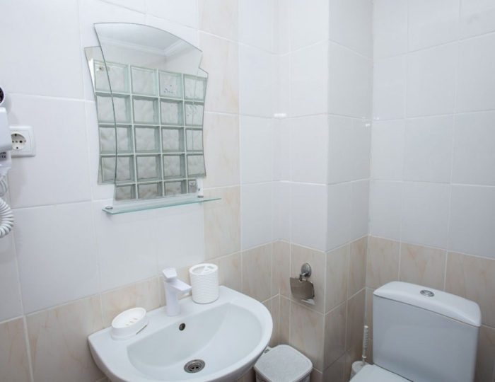 Комфорт плюс с видом на море - Семейный отель «АзовЛенд» Золотое